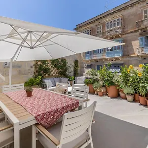 Stunning Palazzino Holiday home Valletta
